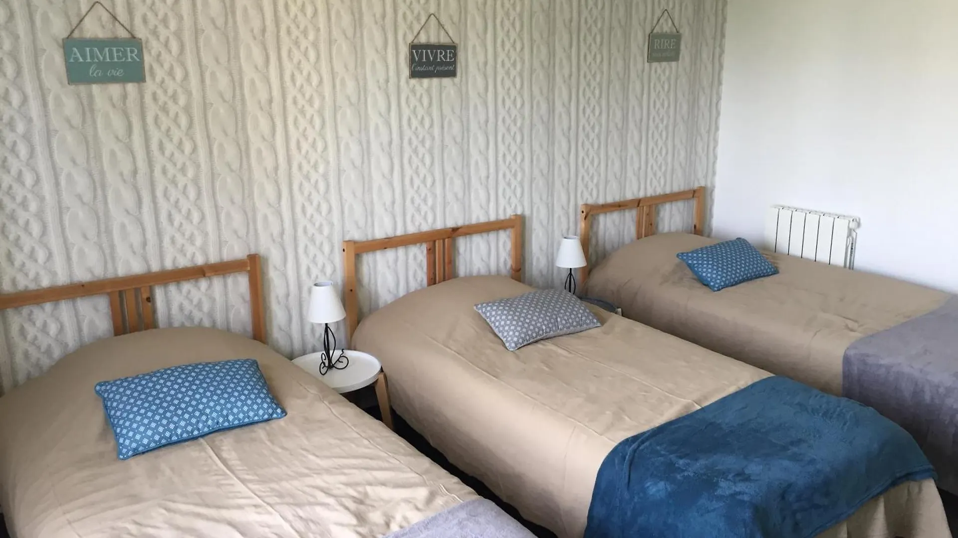 Appartement La Legende Men Marz 1Er Etage- Centre-Ville Brignogan-Plages , 300 M Des Plages